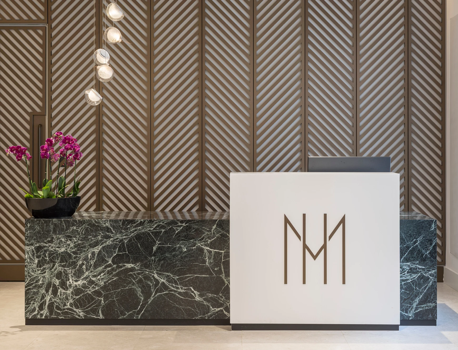 Reception desk